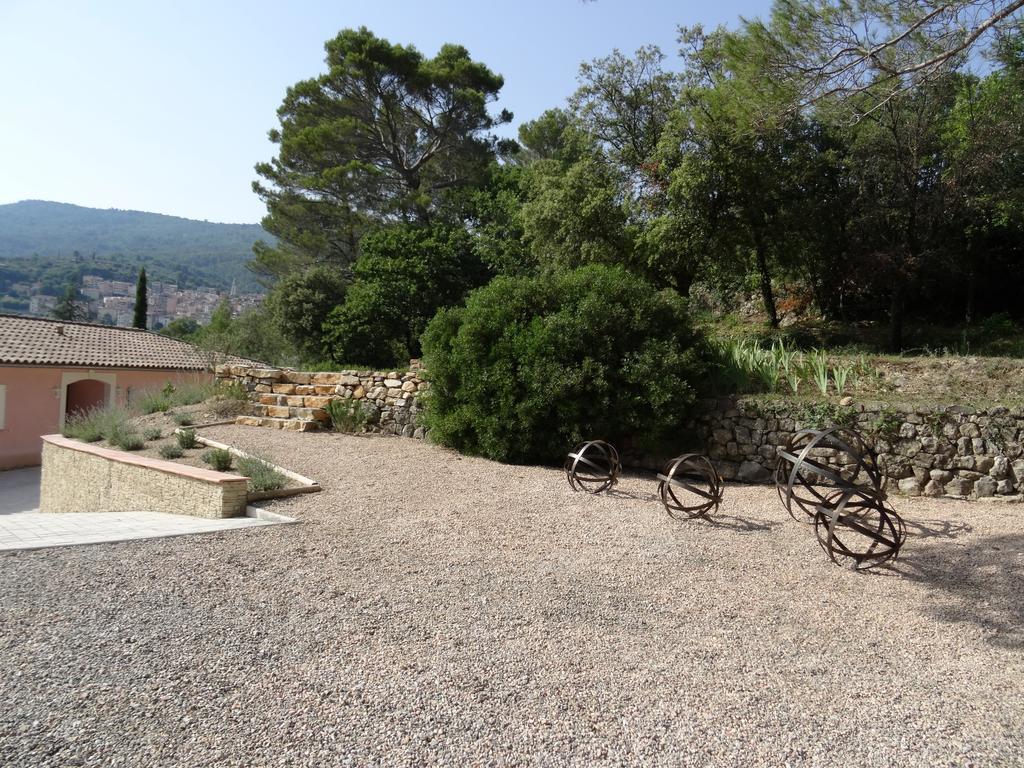 Les Lauriers Blancs Villa Callas Bagian luar foto