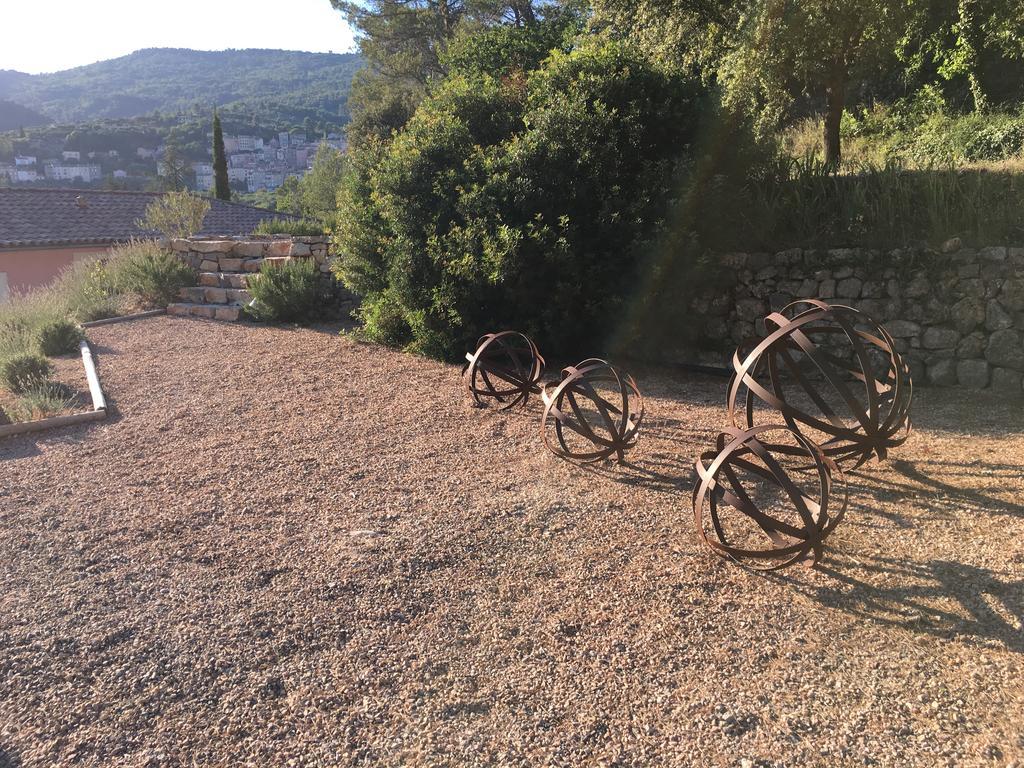 Les Lauriers Blancs Villa Callas Bagian luar foto